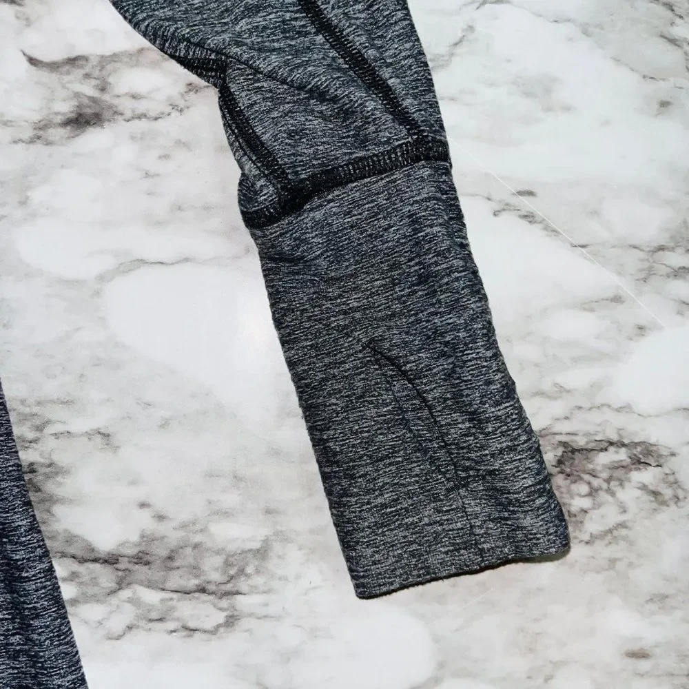 Lululemon Run Back on Track Hoodie Ponytail Hood Grey Women 4 Athleisure Active